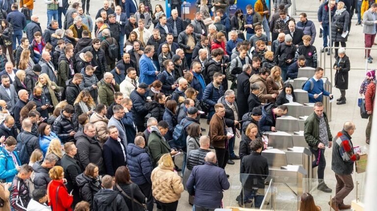 Polish Annual Furnishings Commerce Present reviews a complete double digit progress, we report triple -digit progress